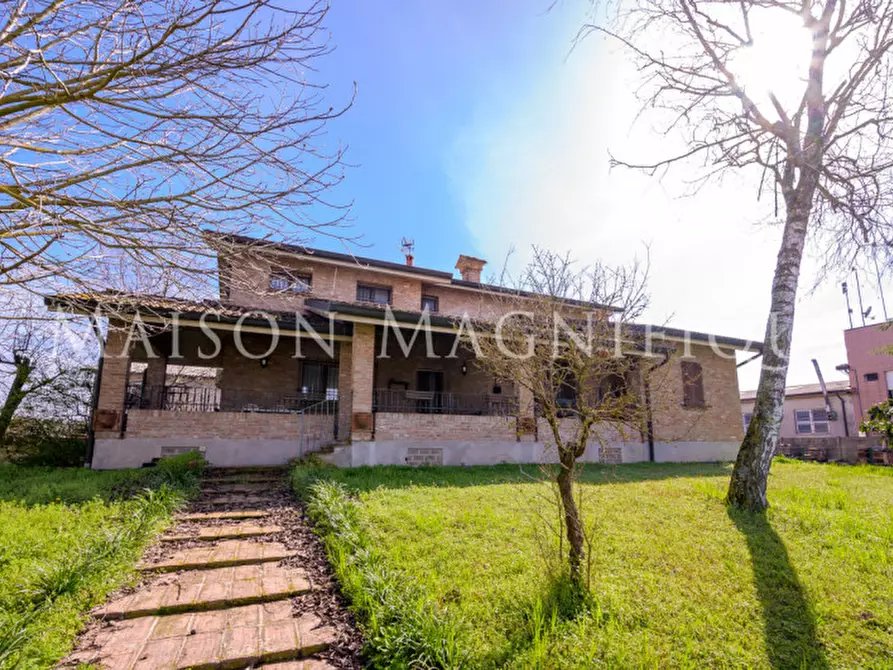 Immagine 1 di Villa in vendita  in Via Aldo Moro 3 a Riva Del Po