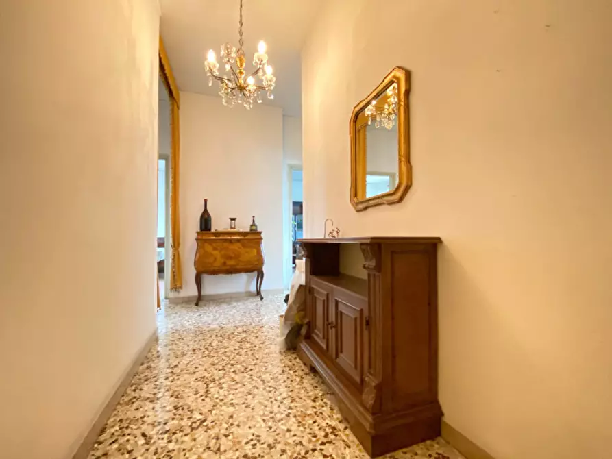 Immagine 1 di Appartamento in vendita  in via bellomi 7 a Verona