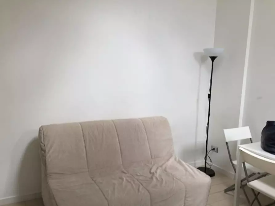 Immagine 4 di Appartamento in affitto  in via Venini, 33 a Milano