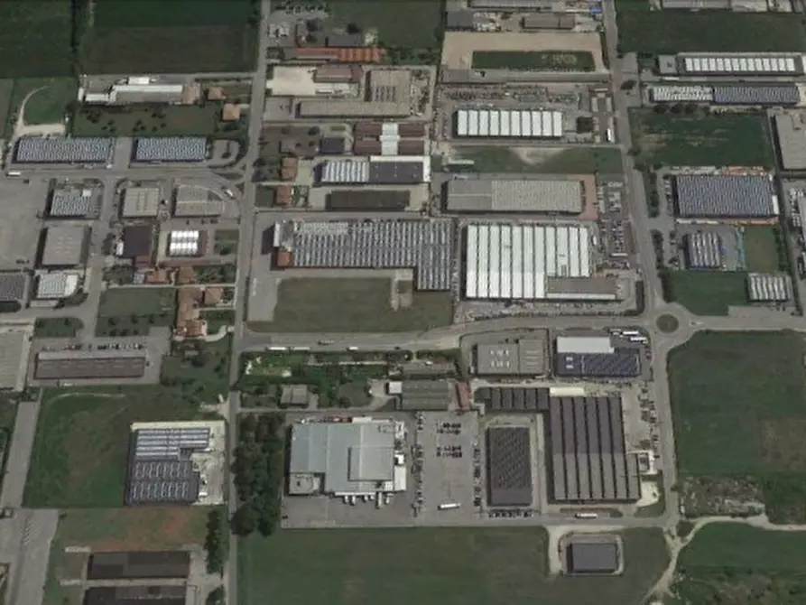 Immagine 2 di Capannone industriale in affitto  in latisana a Latisana