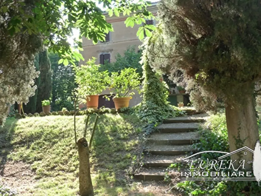 Immagine 45 di Villa in vendita  in villastrada a Castiglione Del Lago