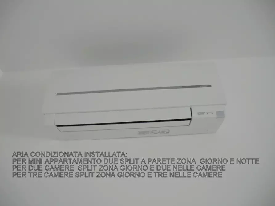 Immagine 19 di Appartamento in vendita  in Via Monte Cengio a Padova