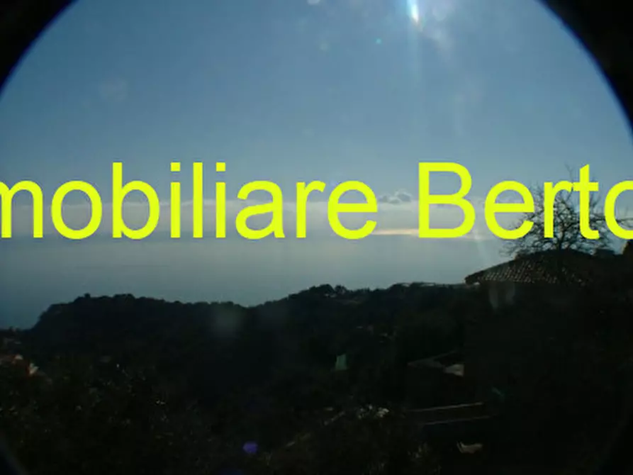 Immagine 3 di Villa in vendita  in Mortola superiore a Ventimiglia