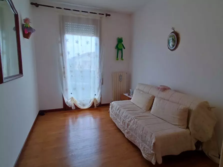 Immagine 5 di Casa bifamiliare in vendita  in Via Roma a Rovolon