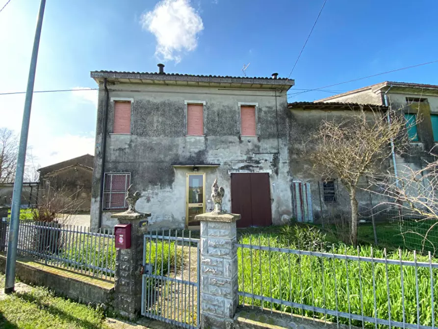 Immagine 1 di Villetta a schiera in vendita  in Via Forella 40 a Concordia Sulla Secchia