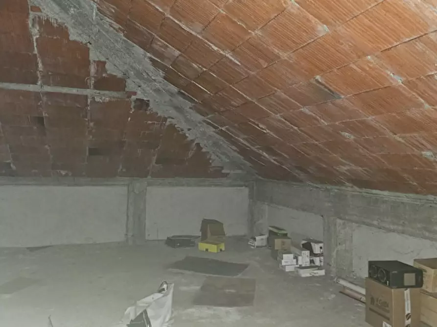 Immagine 24 di Appartamento in vendita  in Via delle Nocette 33 a Busano