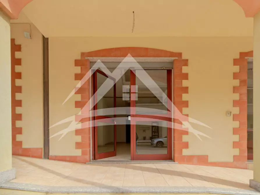 Immagine 2 di Ufficio in vendita  in Via Emilio Lussu, 3E a Porto Torres