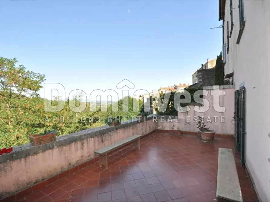 Immagine 11 di Palazzo in vendita  a Scansano