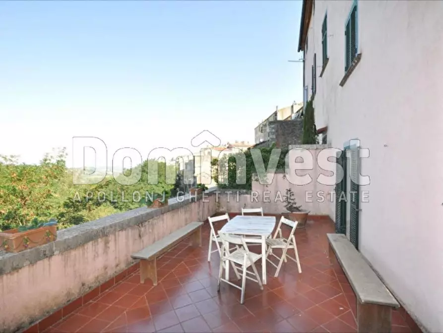 Immagine 13 di Palazzo in vendita  a Scansano