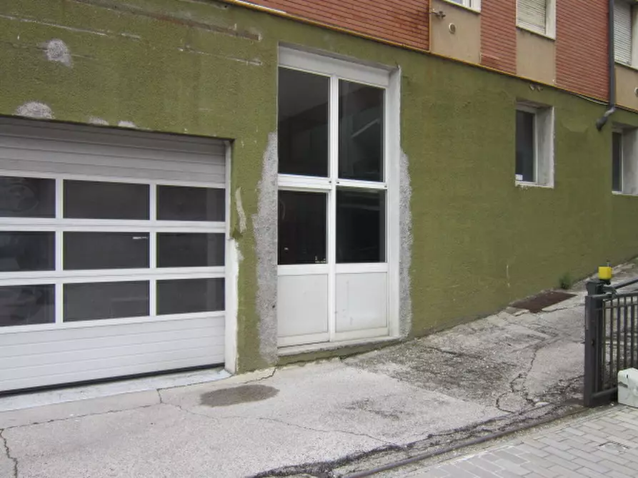 Immagine 2 di Magazzino in vendita  a Lumezzane