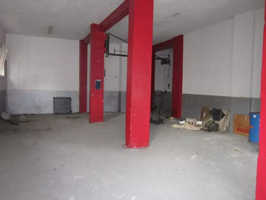 Immagine 4 di Magazzino in vendita  a Lumezzane