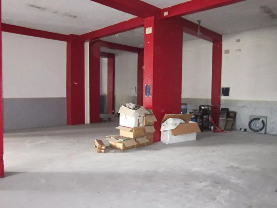 Immagine 8 di Magazzino in vendita  a Lumezzane