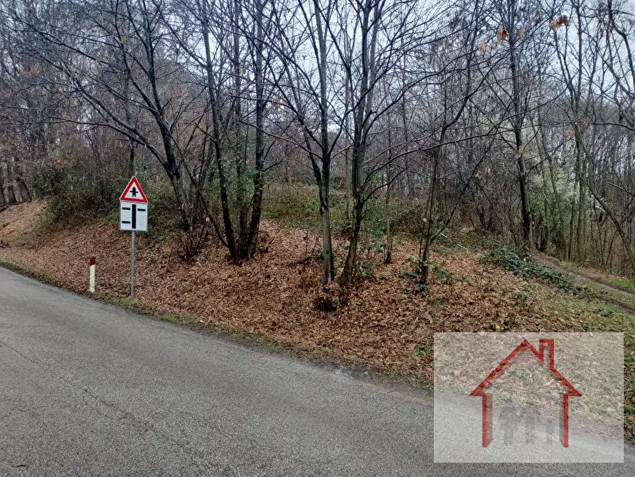 Immagine 3 di Terreno in vendita  a Volpago Del Montello