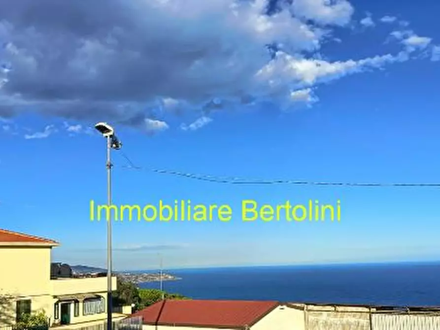 Immagine 2 di Casa indipendente in vendita  in COLDIRODI a San Remo