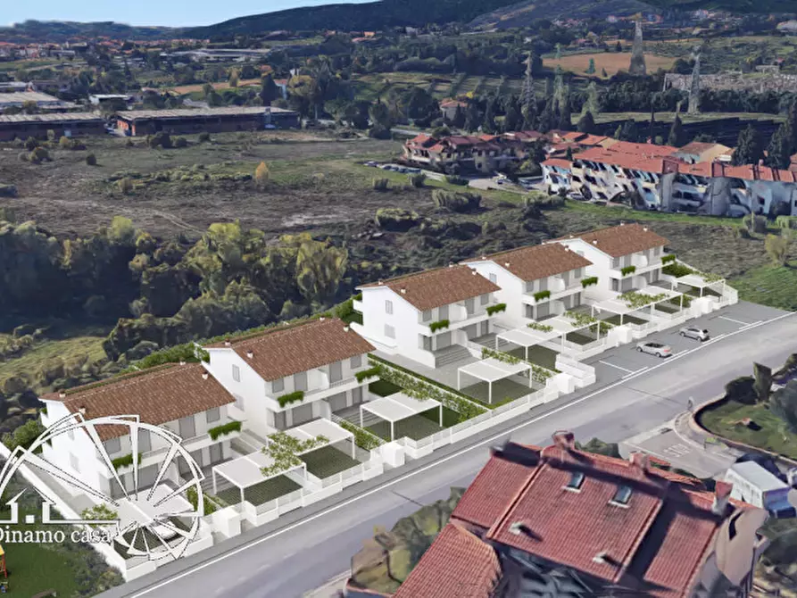 Immagine 3 di Villa in vendita  a Poggio A Caiano