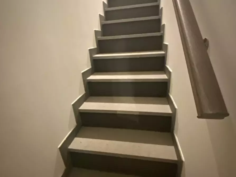 Immagine 22 di Appartamento in vendita  in Strada Pose a Castellaro