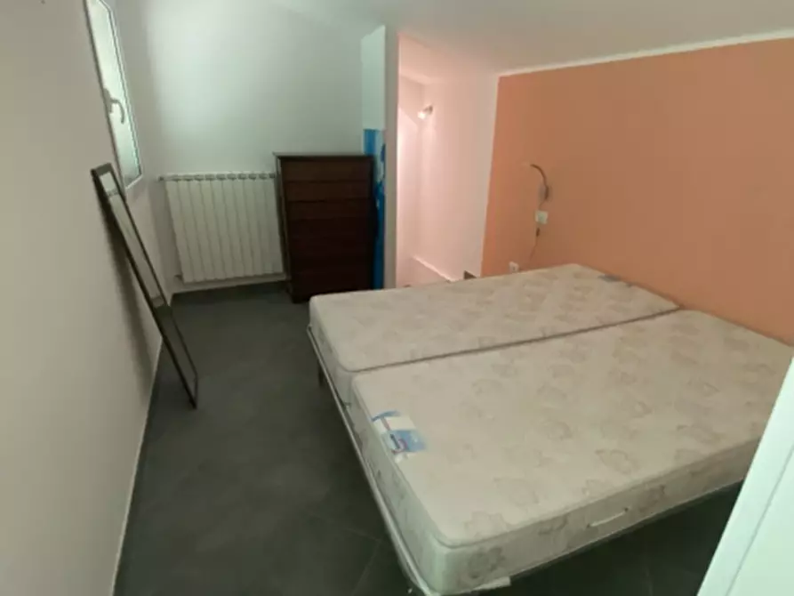 Immagine 25 di Appartamento in vendita  in Strada Pose a Castellaro