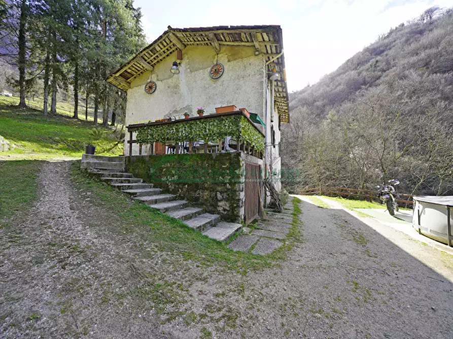 Immagine 3 di Villa in vendita  in Località Ceresigno a Vobarno