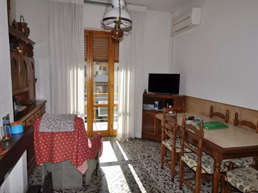 Immagine 2 di Appartamento in vendita  in Viale Europa a Terranuova Bracciolini