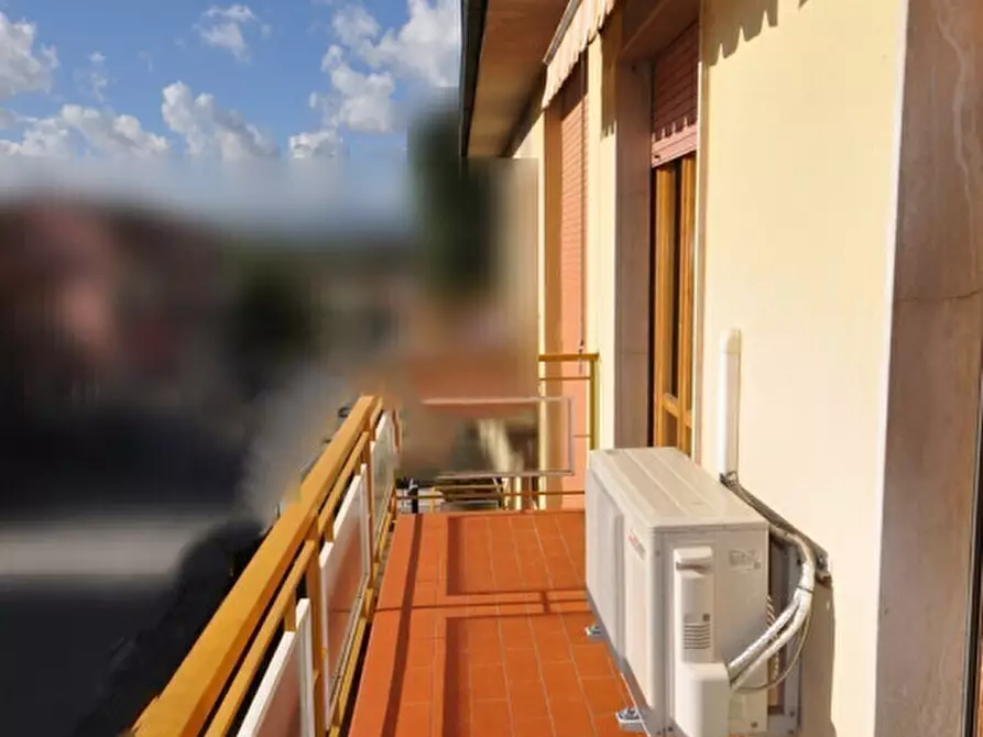 Immagine 14 di Appartamento in vendita  in Viale Europa a Terranuova Bracciolini