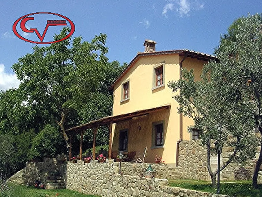 Immagine 2 di Villetta a schiera in vendita  in setteponti a Loro Ciuffenna