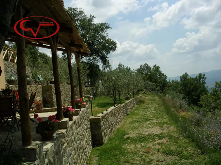 Immagine 11 di Villetta a schiera in vendita  in setteponti a Loro Ciuffenna