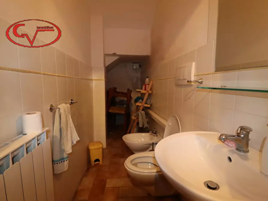 Immagine 20 di Villetta a schiera in vendita  in setteponti a Loro Ciuffenna