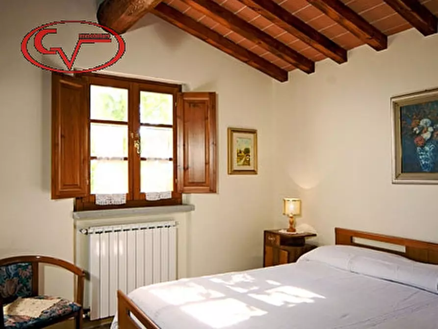 Immagine 25 di Villetta a schiera in vendita  in setteponti a Loro Ciuffenna