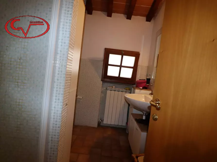 Immagine 28 di Villetta a schiera in vendita  in setteponti a Loro Ciuffenna