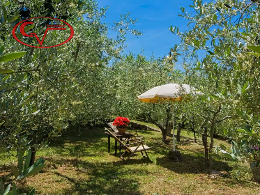 Immagine 10 di Villetta a schiera in vendita  in querceto a Loro Ciuffenna