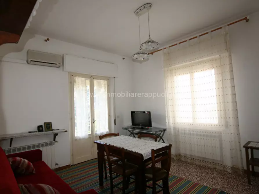 Immagine 2 di Appartamento in vendita  a Sinalunga