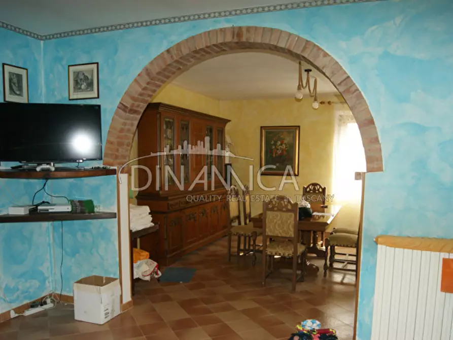 Immagine 12 di Rustico / casale in vendita  a Fucecchio