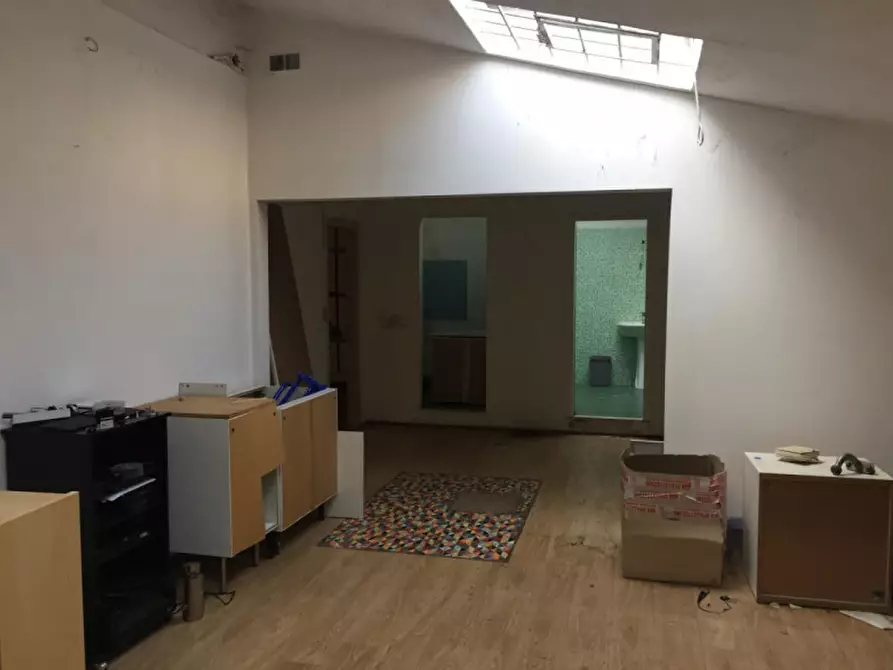 Immagine 8 di Laboratorio in vendita  in Via Marconi 4/B a Torbole Casaglia