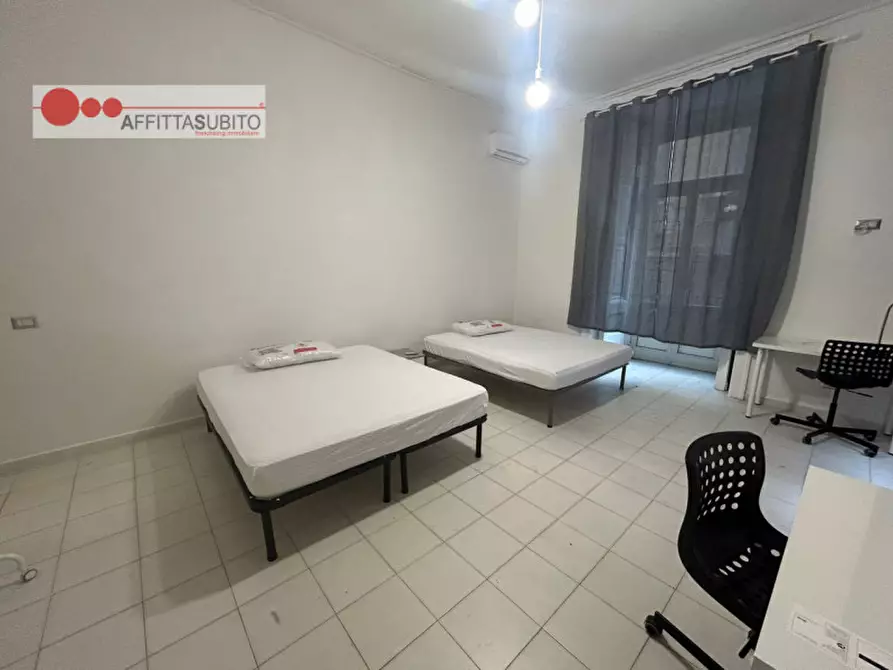 Immagine 5 di Camera in affitto  in via san nicandro 9 a Napoli