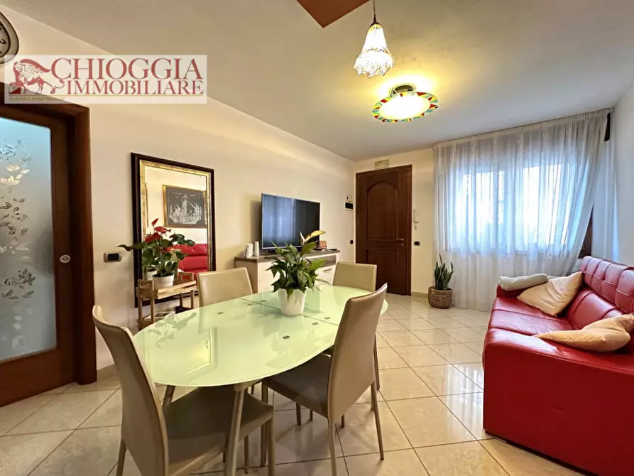 Immagine 1 di Appartamento in vendita  in VIA PISANI a Chioggia