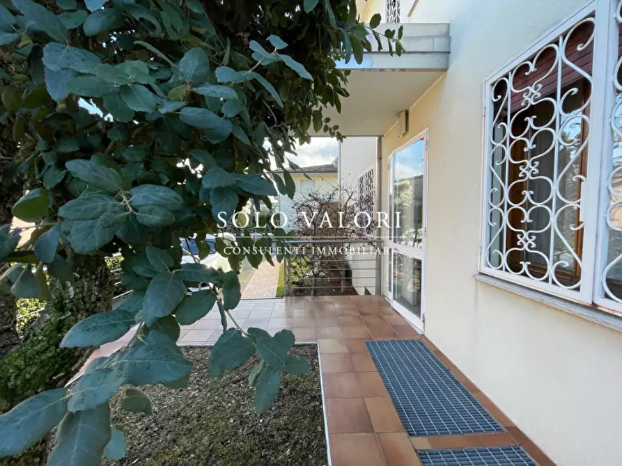 Immagine 2 di Casa bifamiliare in vendita  a Castelfranco Veneto