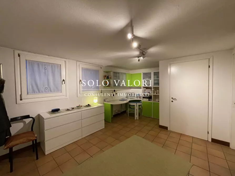 Immagine 11 di Casa bifamiliare in vendita  a Castelfranco Veneto