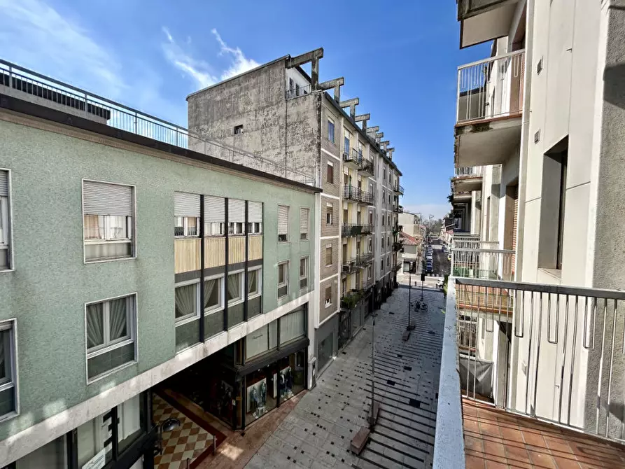 Immagine 1 di Appartamento in vendita  in Via Avrese 8 a Legnago