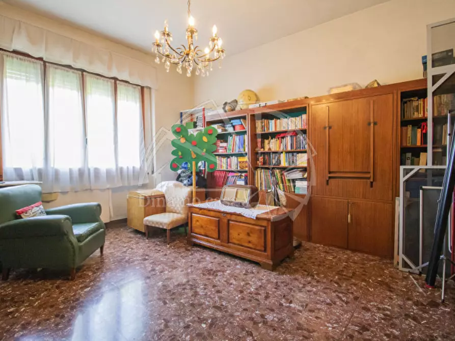 Immagine 26 di Casa indipendente in vendita  a Calenzano