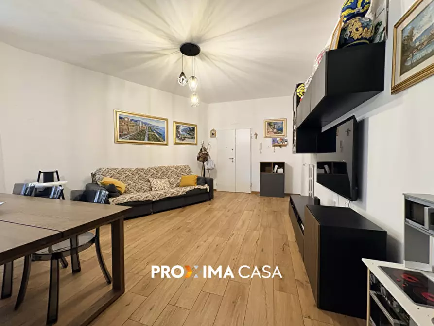 Immagine 5 di Appartamento in vendita  in Via Gelso 9 a Salerno