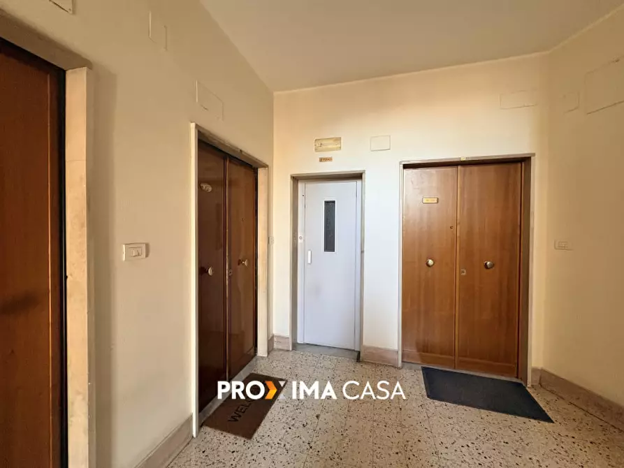 Immagine 38 di Appartamento in vendita  in Via Gelso 9 a Salerno