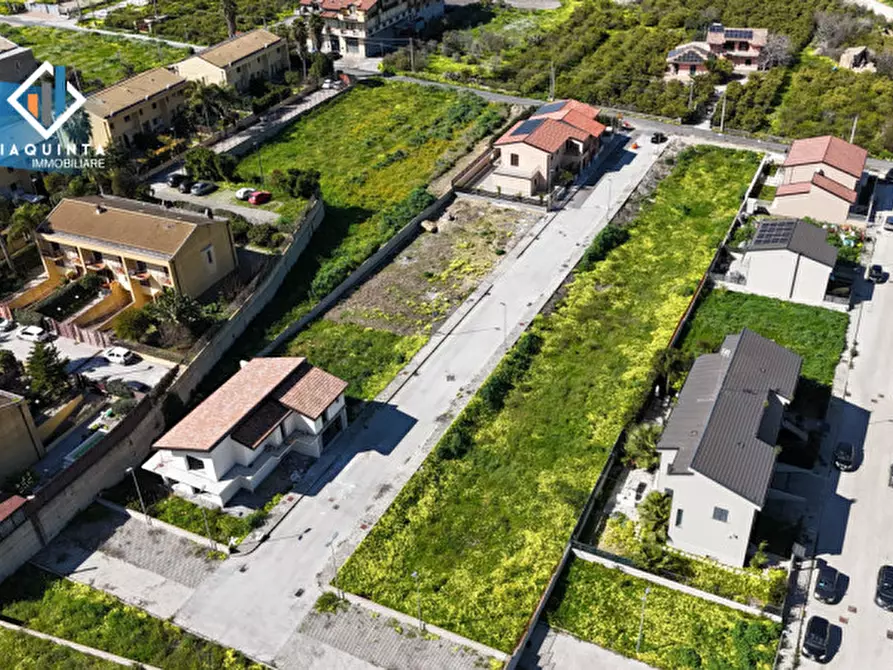 Immagine 10 di Terreno in vendita  in c.da Grassurelle snc a Palagonia