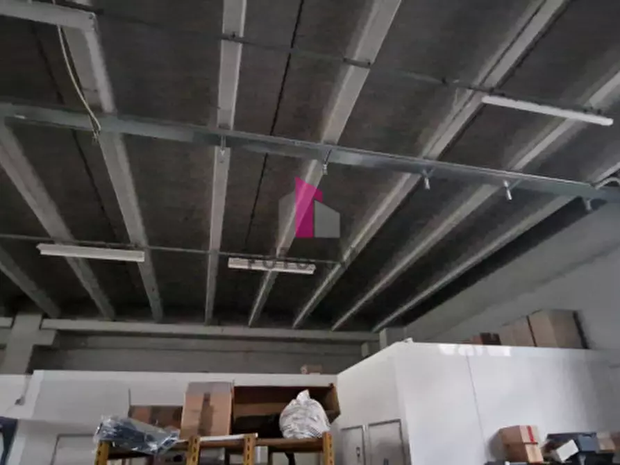 Immagine 3 di Capannone industriale in affitto  in via roma a Marostica