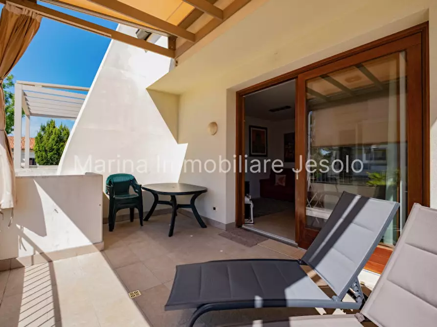 Immagine 1 di Appartamento in vendita  in via monti a Jesolo