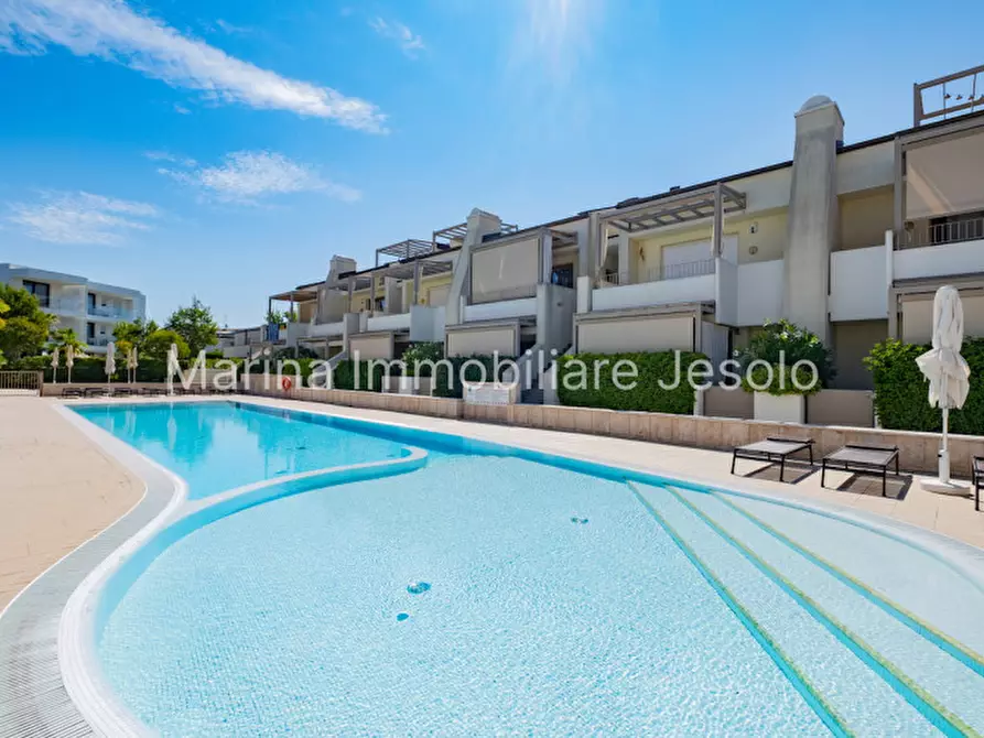 Immagine 8 di Appartamento in vendita  in via monti a Jesolo