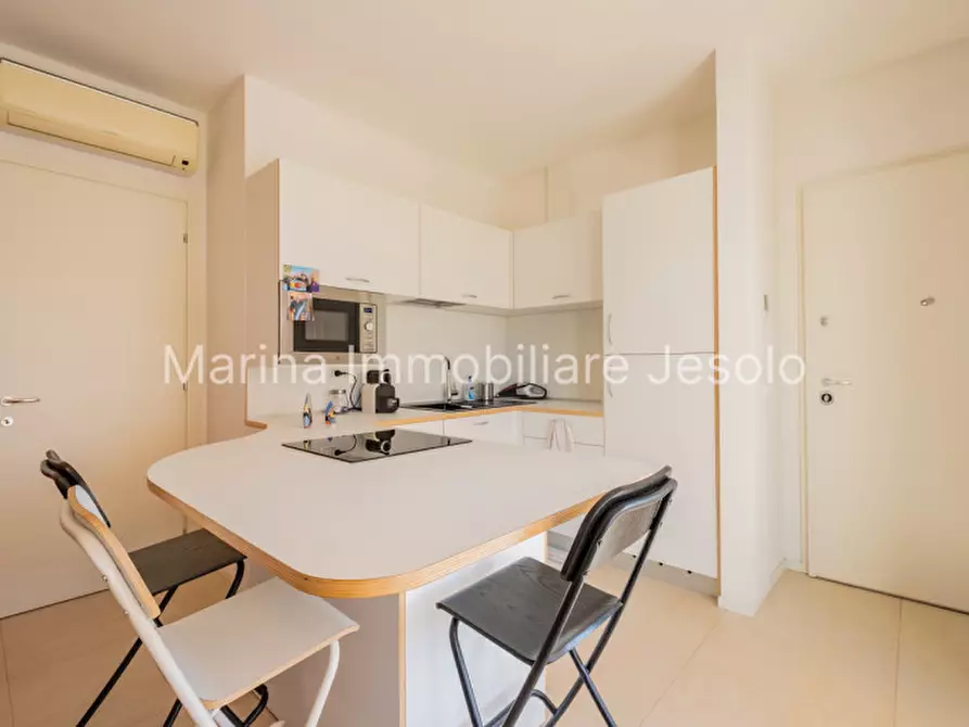 Immagine 11 di Appartamento in vendita  in via monti a Jesolo