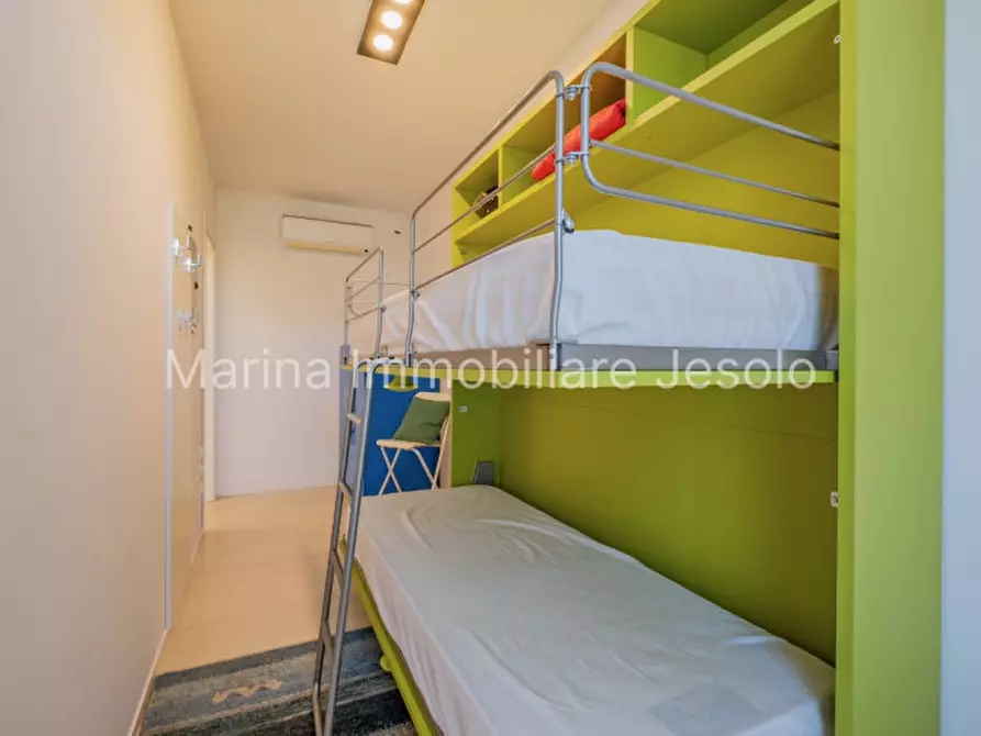 Immagine 23 di Appartamento in vendita  in via monti a Jesolo