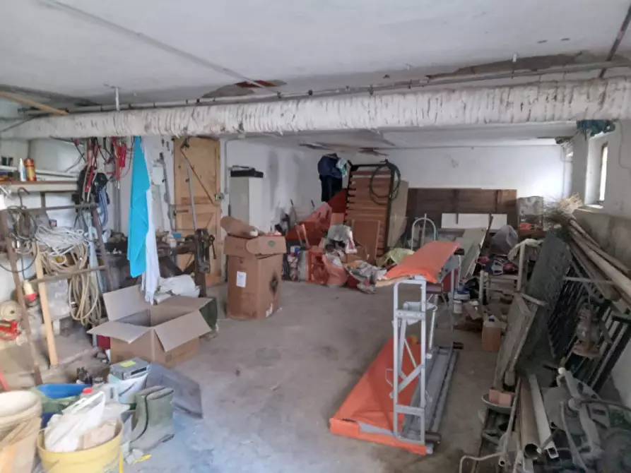 Immagine 6 di Garage in vendita  in via ludovico Ariosto 7 a Parma