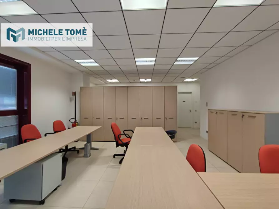 Immagine 1 di Ufficio in affitto  in via sottosengia a Sant'ambrogio Di Valpolicella