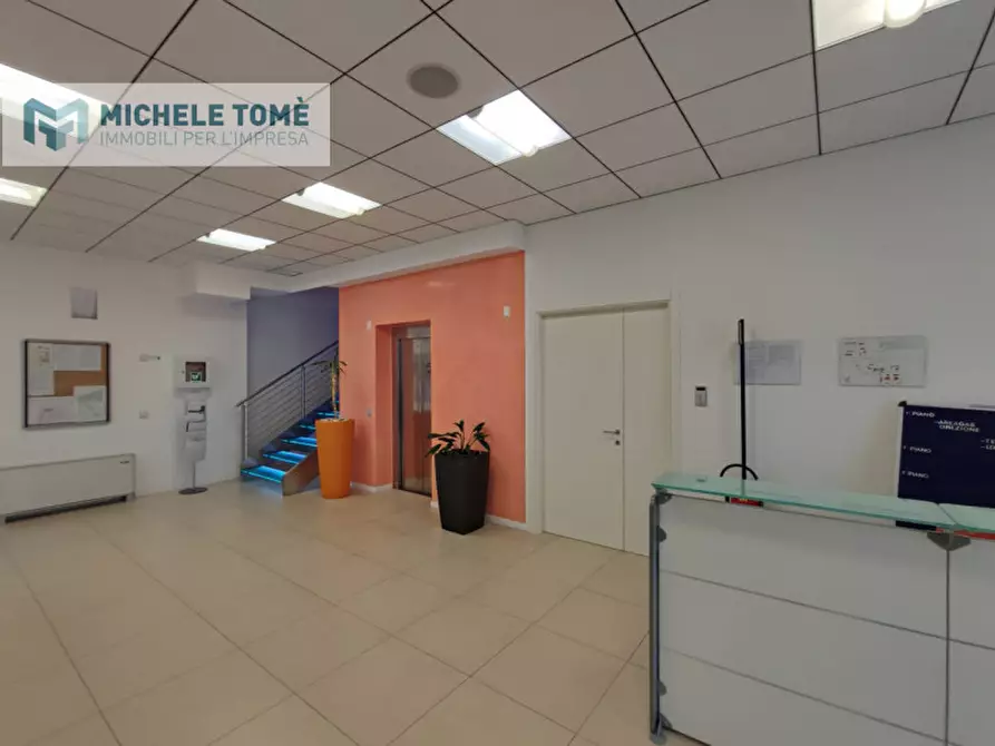 Immagine 3 di Ufficio in affitto  in via sottosengia a Sant'ambrogio Di Valpolicella